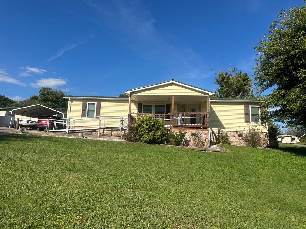 Image for Estate of Lee Etta Lipke- 134 Blaine Street Pikeville, TN 37367