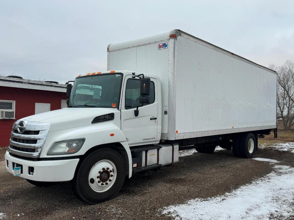 2016 Hino 338 22' 6