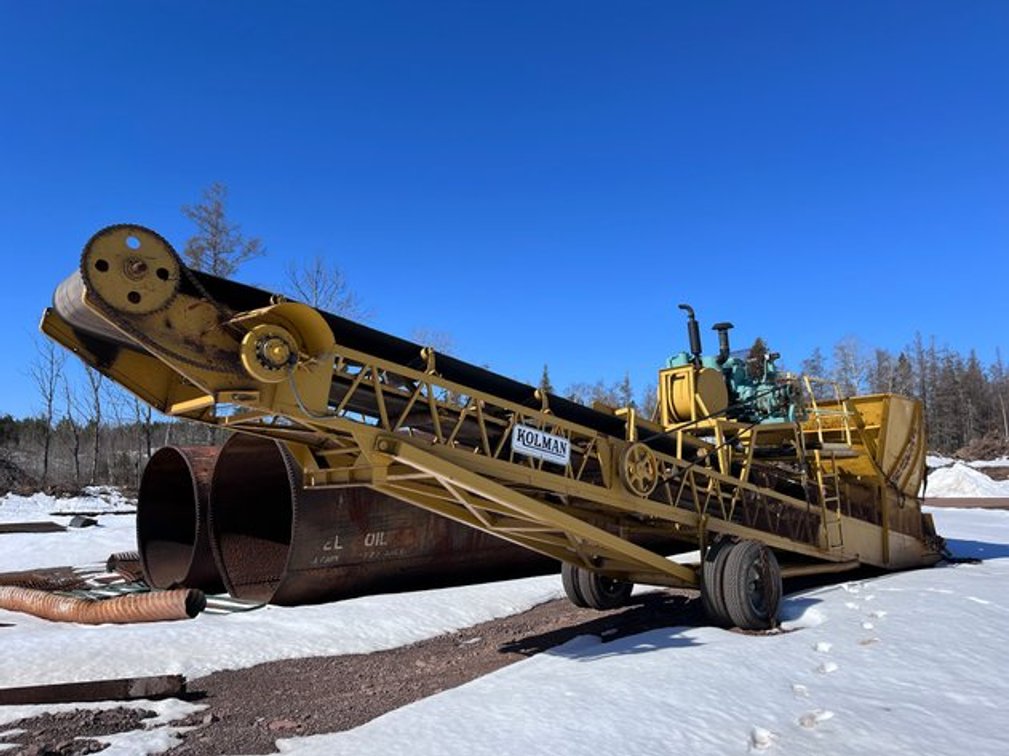 Trucking & Excavator Contractor Surplus to Ongoing Operations