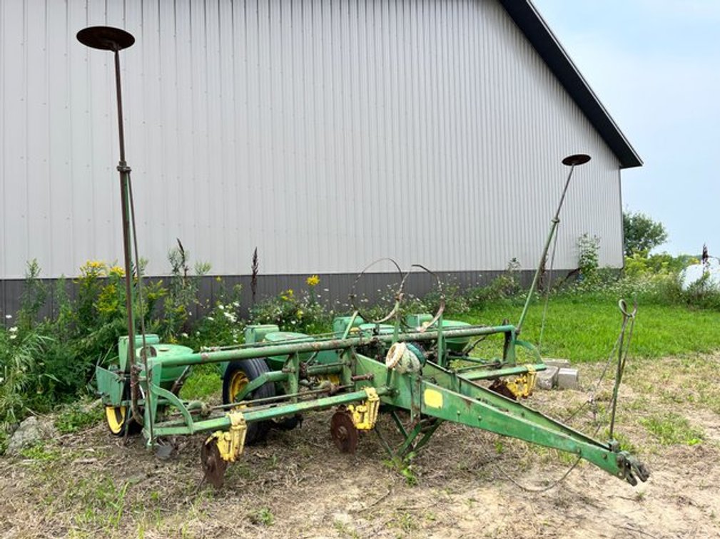 Country Estate Moving Auction (126323)