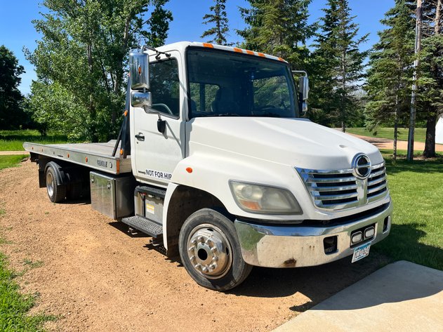 Image for Vehicles, Equipment & Toy Hauler Auction: F-350, Roll Back, Dump Truck, Gehl Skid Steer & More (163486)