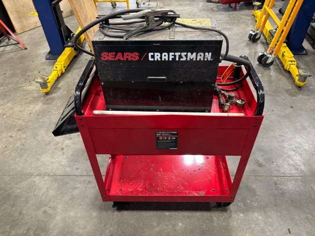Image for Mechanic & Contractor Tool Auction: Snap-On Chest, Tool Boxes & More (162783)