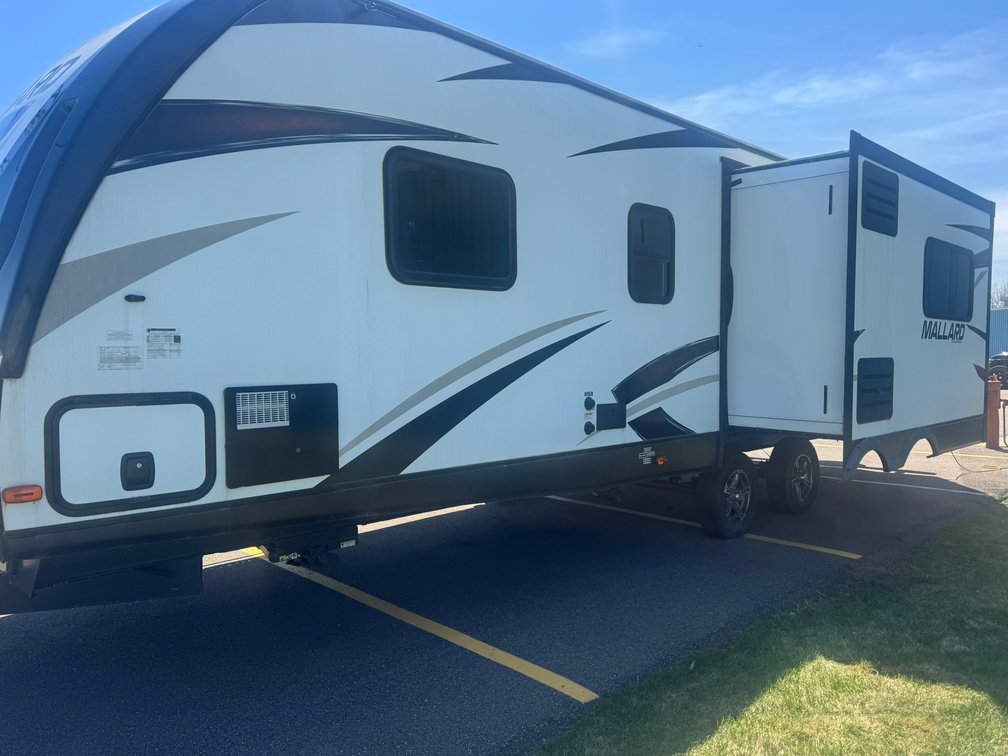 2022 Yeti Voyager Angler Fishhouse & Late Model Campers
