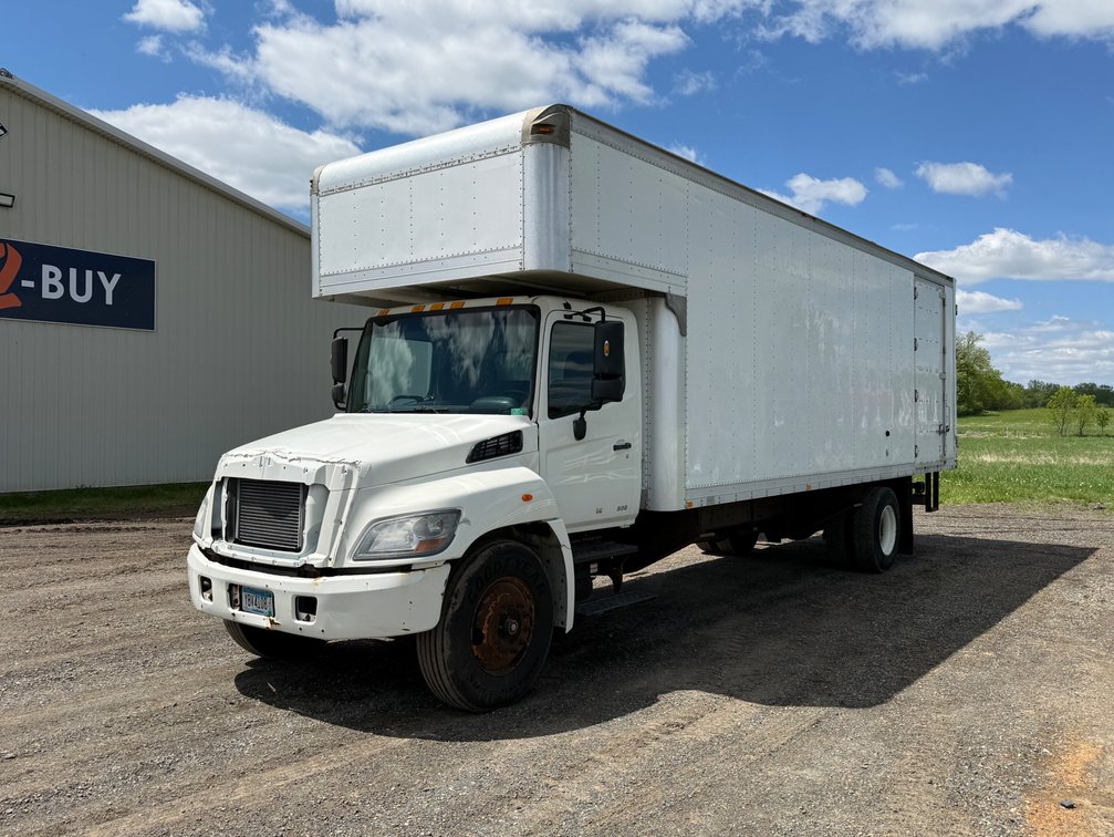 2012 Hino 268 Box Truck