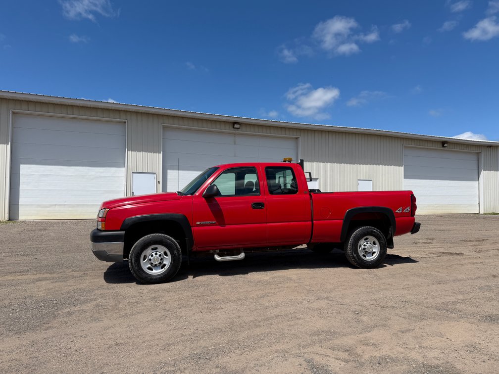 City of Elk River: 2005 Chevrolet Silverado 2500HD