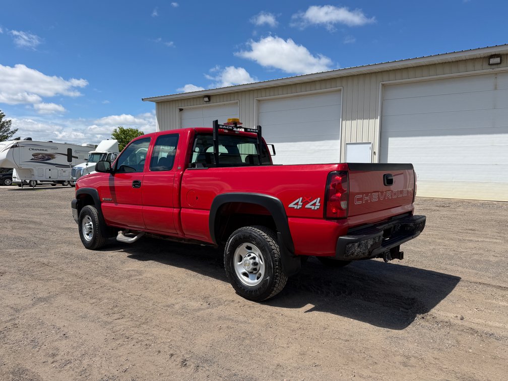City of Elk River: 2005 Chevrolet Silverado 2500HD