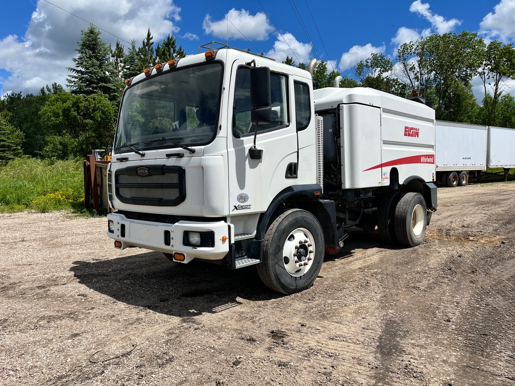 Commercial Equipment Auction: Street Sweeper, Roll-Off Dumpsters, Landoll Trailer & More (164443)