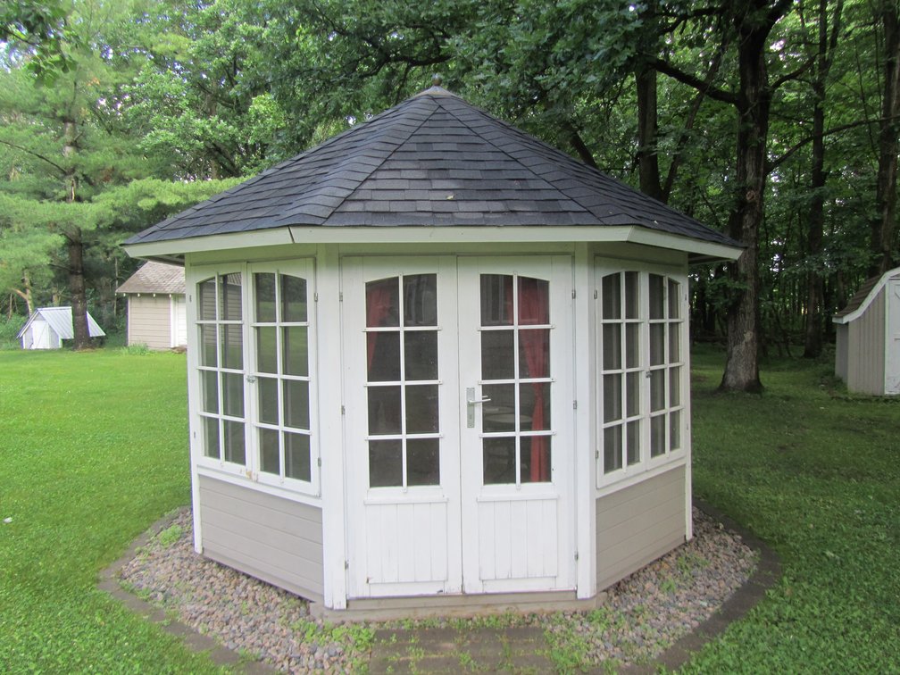 Lorraine Pogreba Living Estate, Cushing, MN (164701)