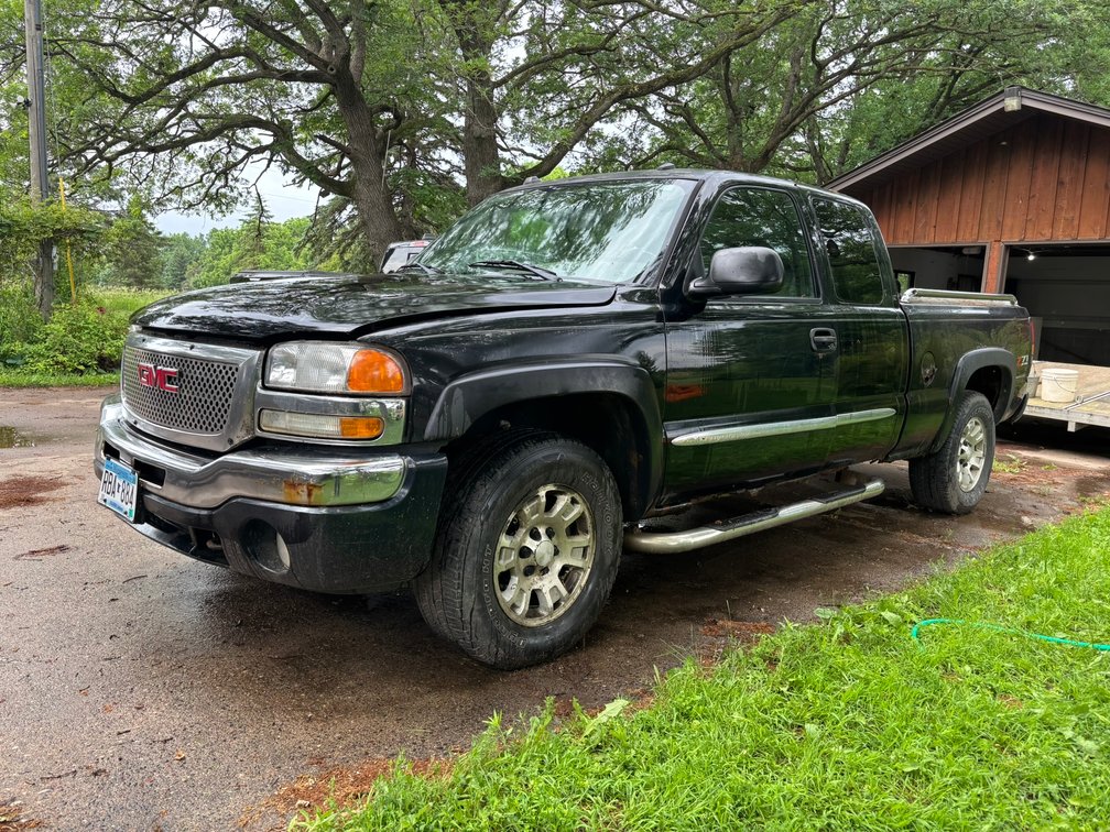 Estate Auction: Trucks, Boats, Shop Equipment, Tools & Fishing Gear (162972)