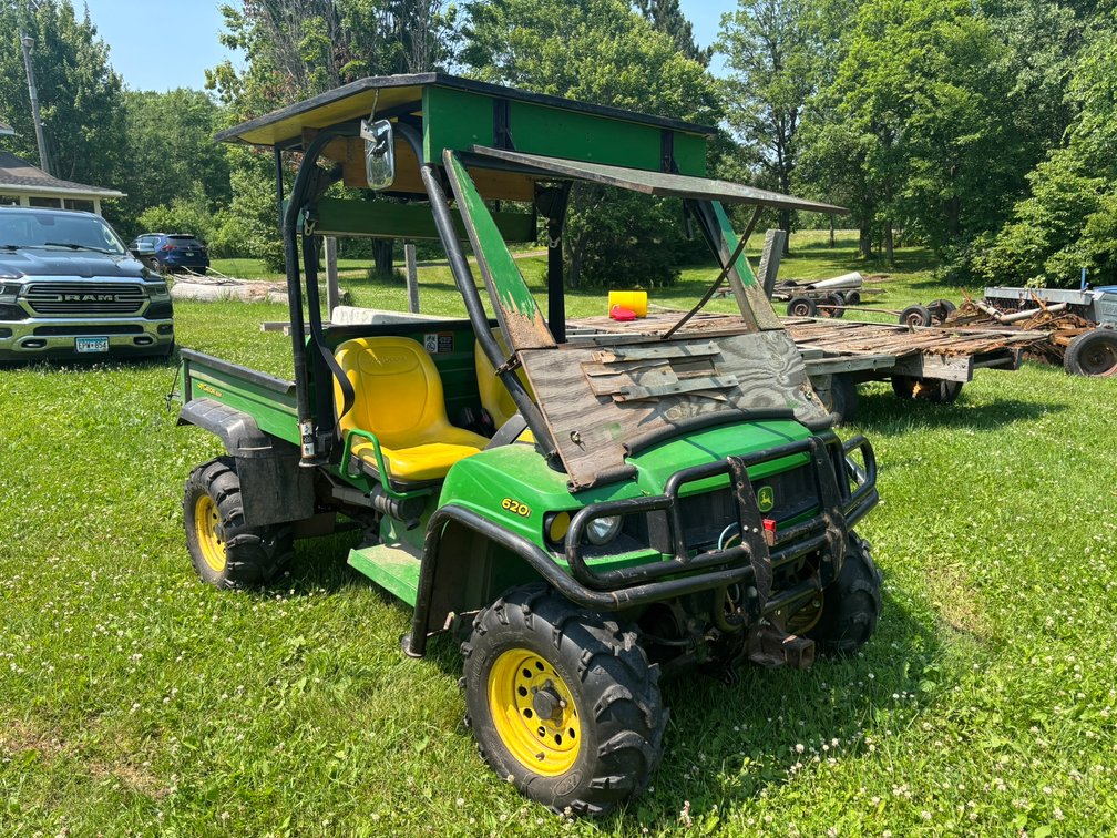 Backhoe, Skid Steer, Tractors, Trucks & Farm Equipment (165123)