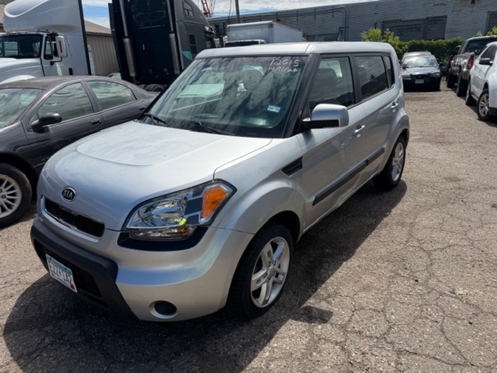 Impound Auction #14 in St. Paul, MN (165457)