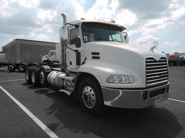 Image for 2013 Mack MP8-445E Semi