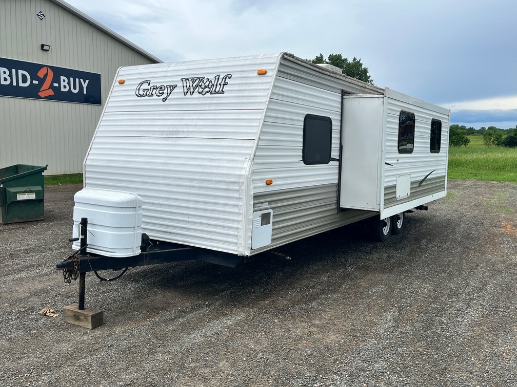 (14) Campers: 5th Wheels & Travel Trailers