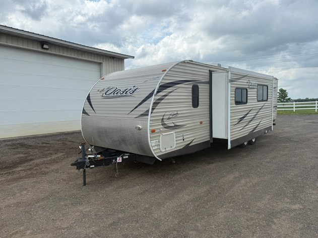 Image for (14) Campers: 5th Wheels & Travel Trailers
