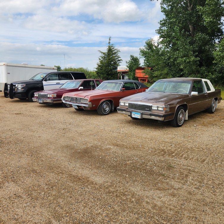 Cars, Equipment, Trucks, Trailers, Farm: Fitzner Auction Lot Renville, MN