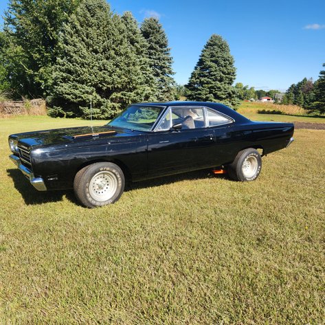 Image for Cars, Equipment, Trucks, Trailers, Farm: Fitzner Auction Lot Renville, MN