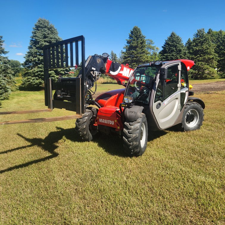 Cars, Equipment, Trucks, Trailers, Farm: Fitzner Auction Lot Renville, MN