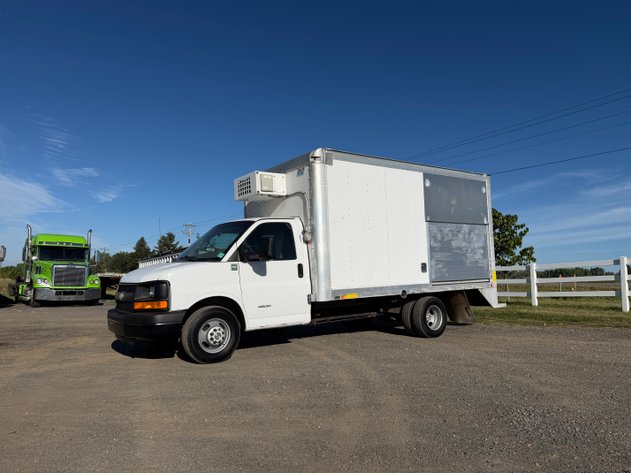 Image for Multi-Party Box Truck, Plow Truck & Cargo Vans