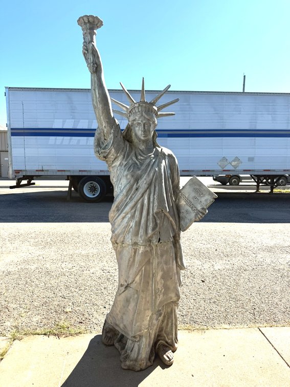 Hugo Private Collection: Phase 1