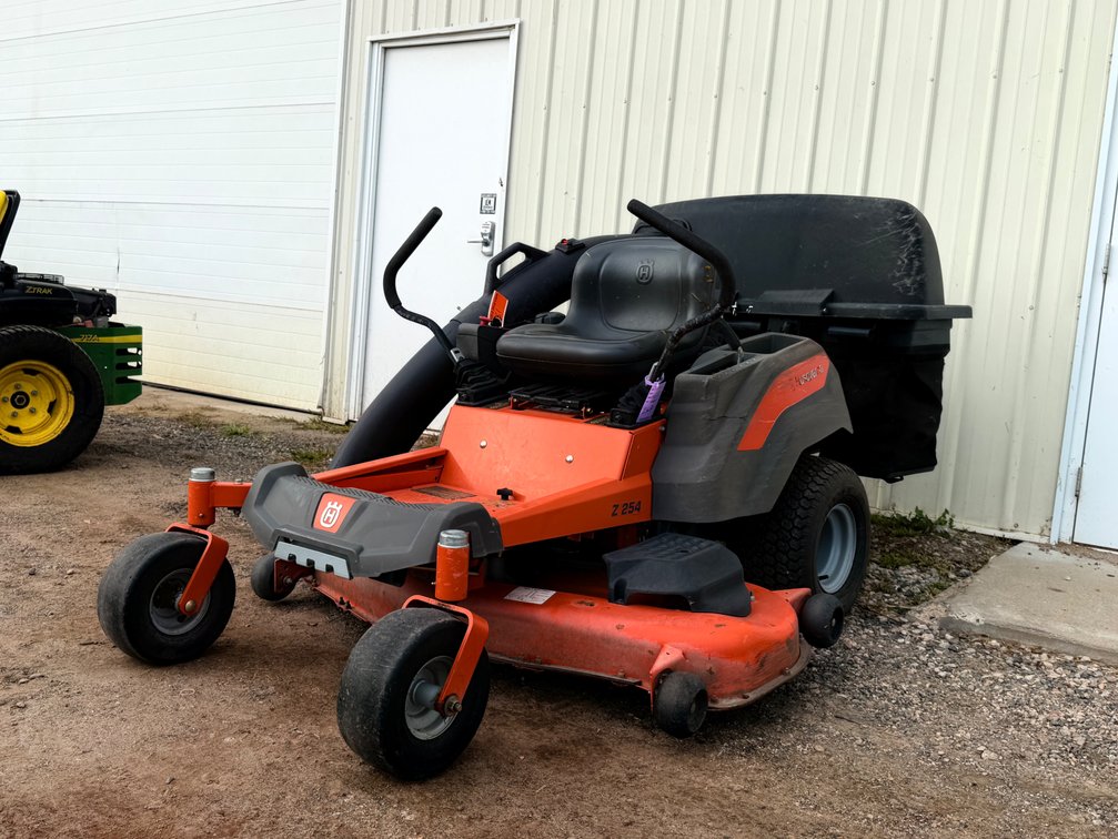 Fall Lawn Mower & Garden Tractor Inventory Reduction
