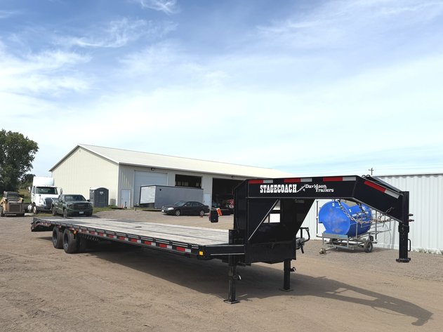 Image for Semis, Trucks, Trailers & Equipment Auction