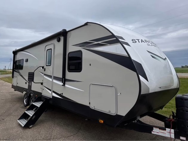 Image for Campers & Vehicle Auction: Hayward, MN