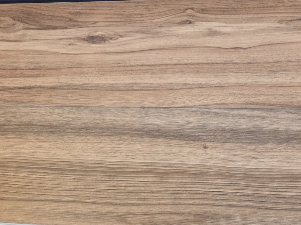 11,233 Sq. Ft. of 22 MIL Vinyl Click Plank Flooring: 2 Colors