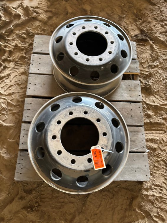 Truck Tires, Aluminum Rims, Filters & Equipment Parts