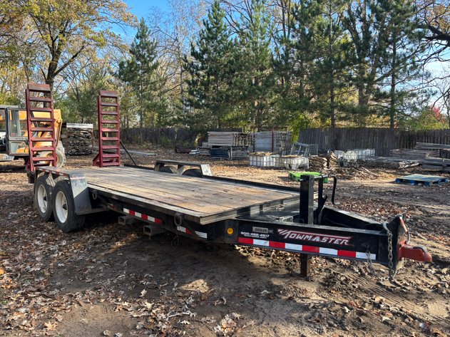 Image for Construction Contractor Retirement: Scaffolding, Equipment & Supplies
