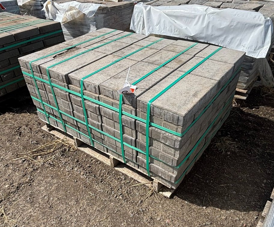 New Landscape Pavers: Assorted Colors and Styles