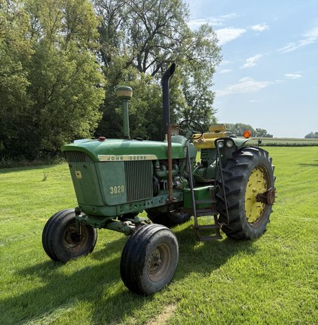 Image for Estate Auction: Polaris Ranger, Can-Am Spyder, John Deere & Oliver Tractors, Trailers, Grain Equipment & More