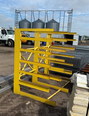 Image for Multi-Business Contractor Auction: Tools, Hardware, Lifting Equipment & More