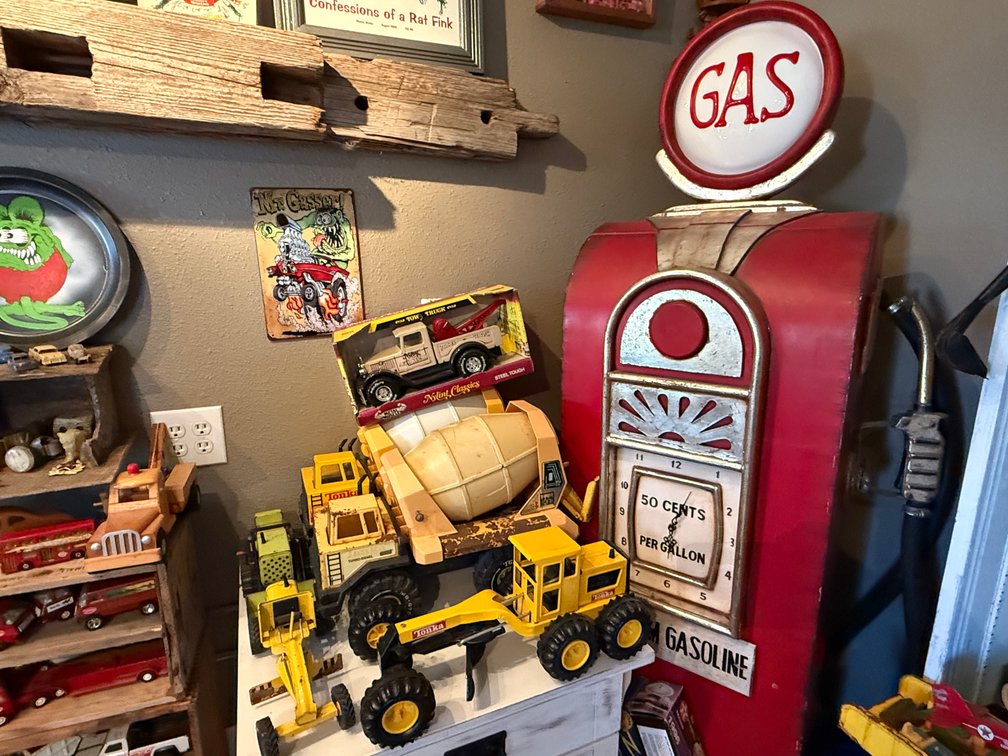 Image for Man Cave Collection Auction