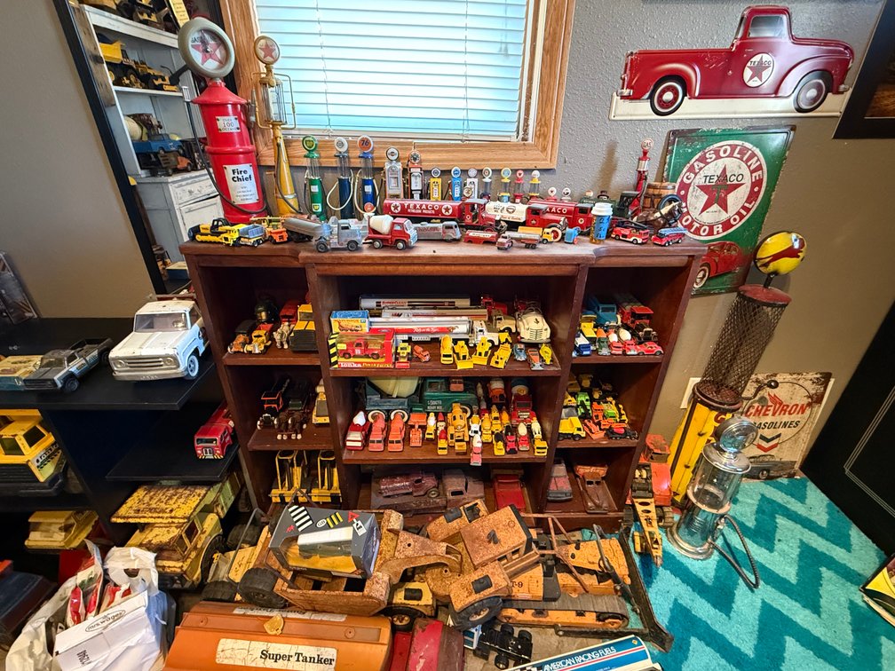 Image for Man Cave Collection Auction