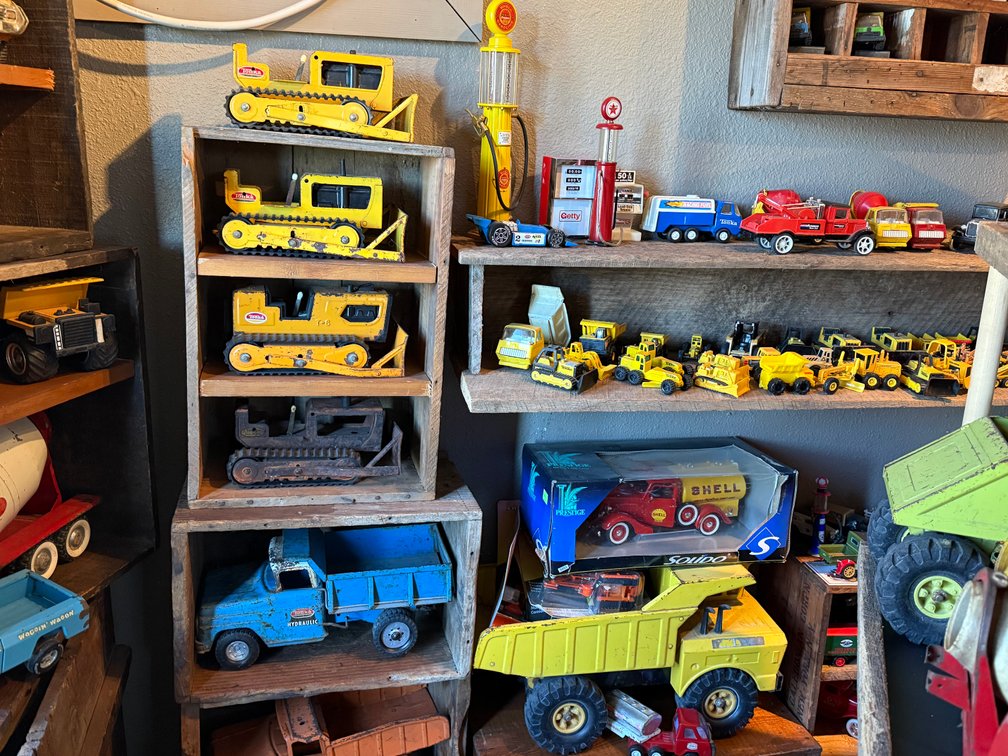 Image for Man Cave Collection Auction