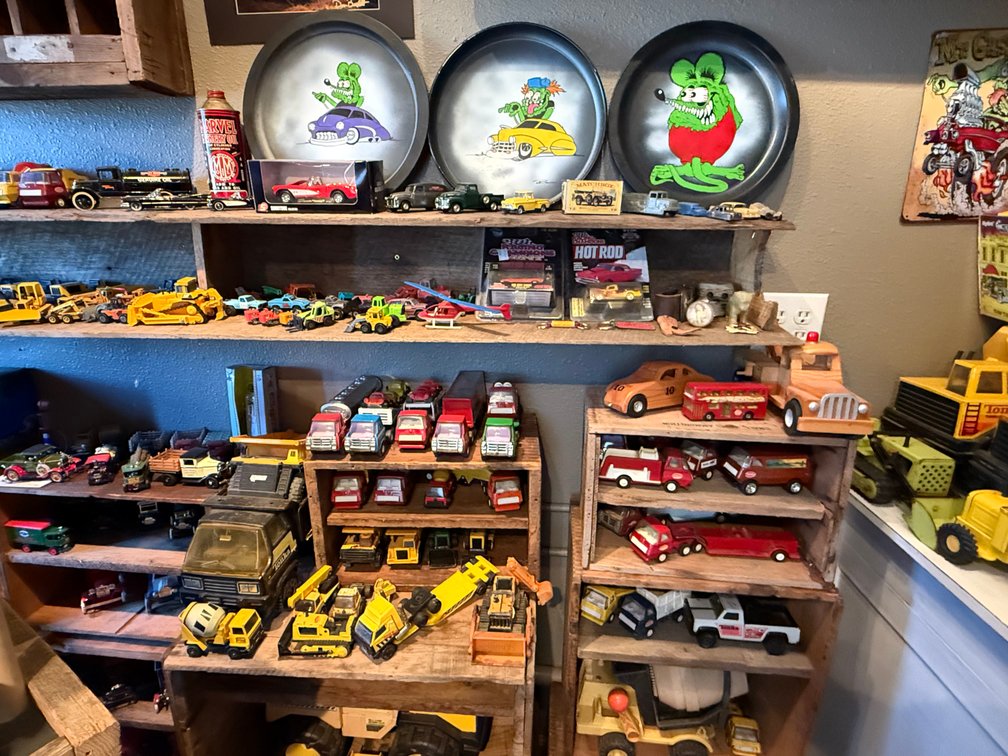 Image for Man Cave Collection Auction