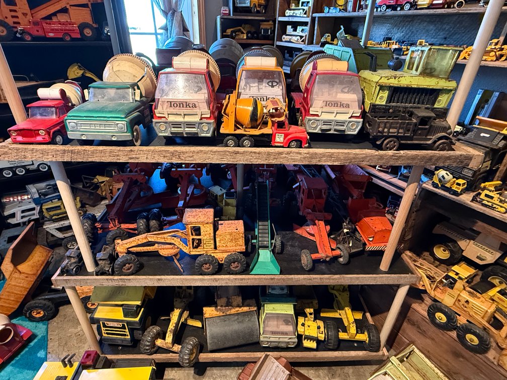 Image for Man Cave Collection Auction