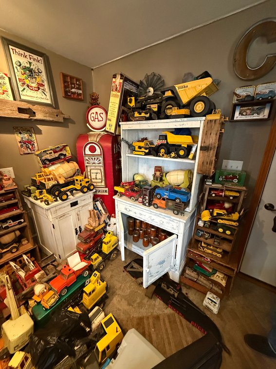 Image for Man Cave Collection Auction