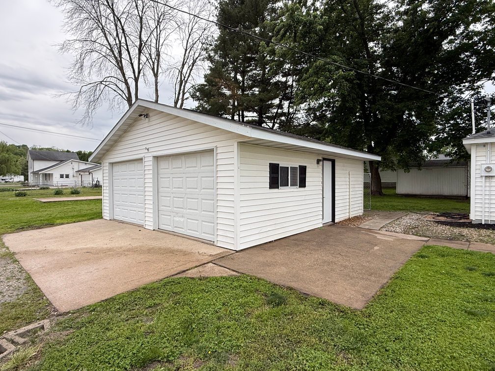 Image for Montrose, Iowa Real Estate Auction