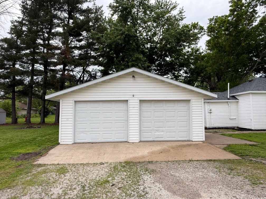 Image for Montrose, Iowa Real Estate Auction