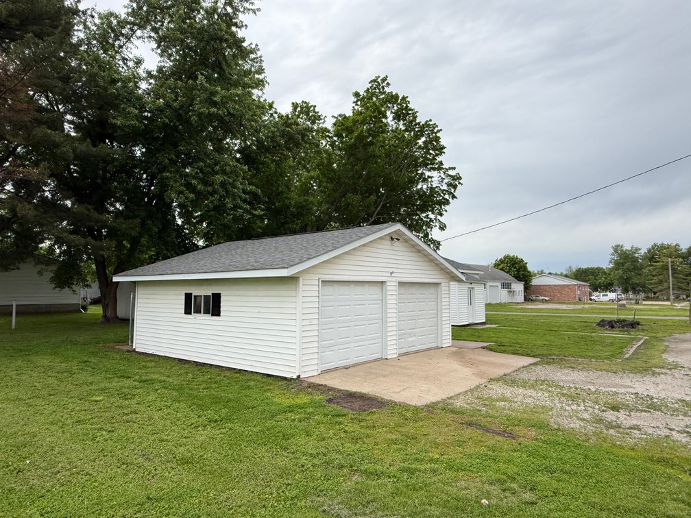 Image for Montrose, Iowa Real Estate Auction