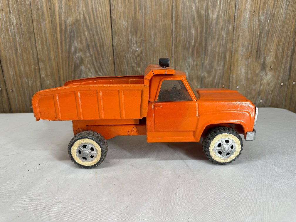 Image for Man Cave Collection Auction