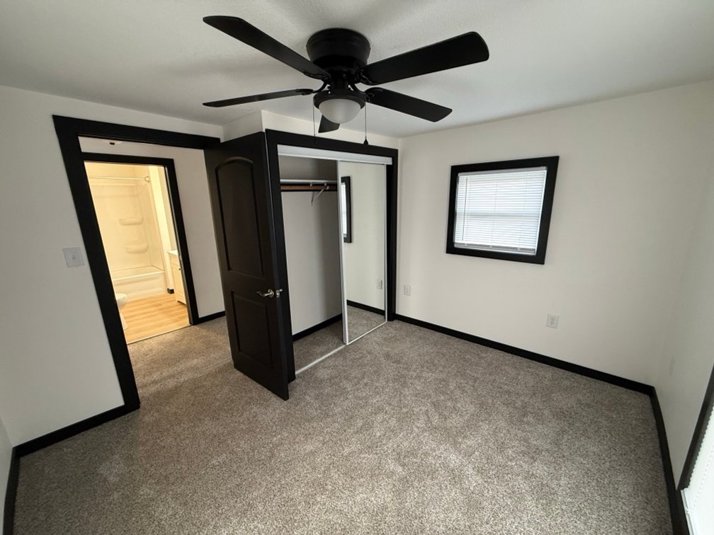 Image for Burlington, Iowa Real Estate Auction - 514 S Leebrick