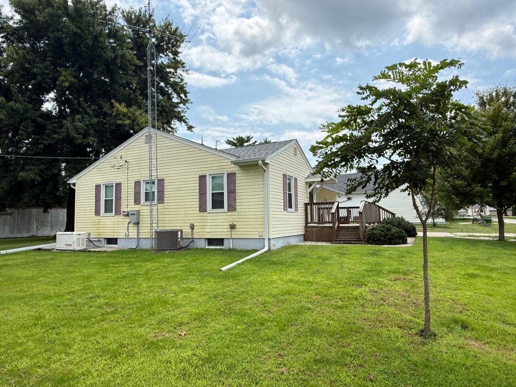 Image for 2-Bedroom Home & Shop, Denmark, IA