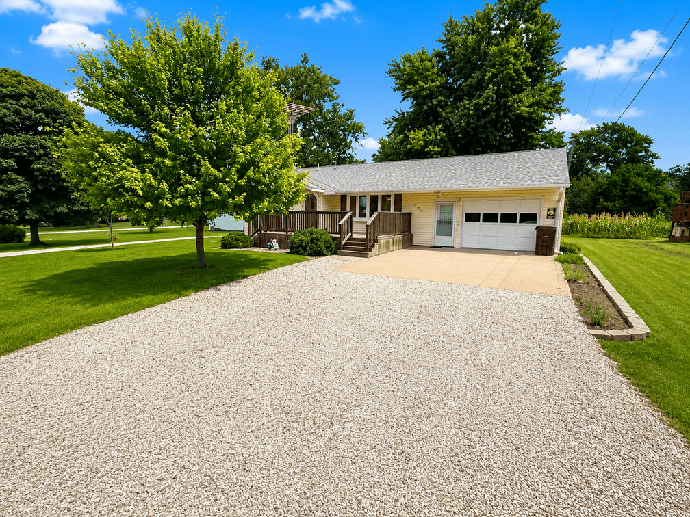 Image for 2-Bedroom Home & Shop, Denmark, IA