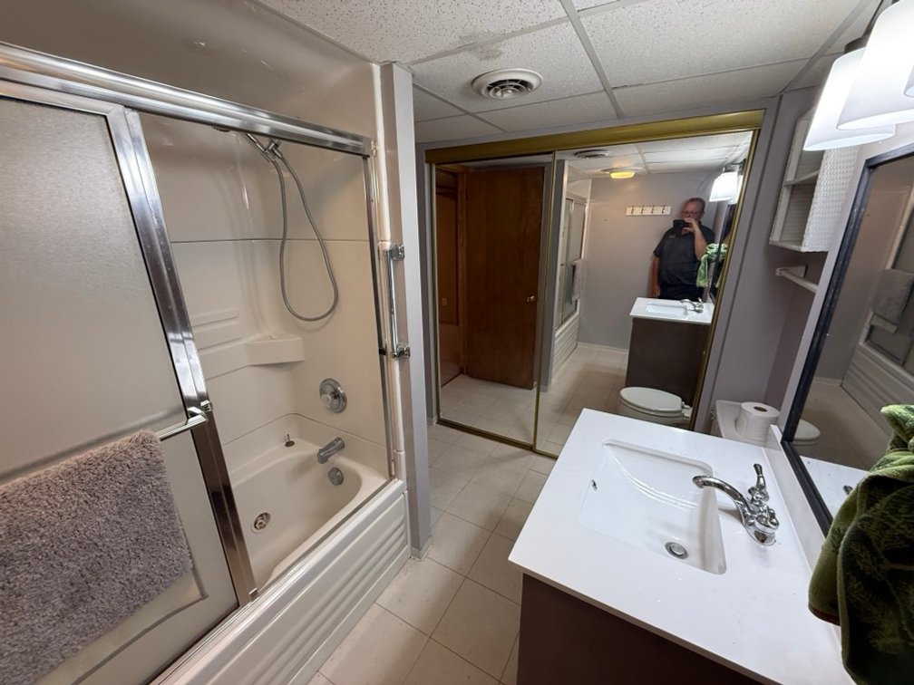Image for Barbara Moeller Estate - Real Estate Auction