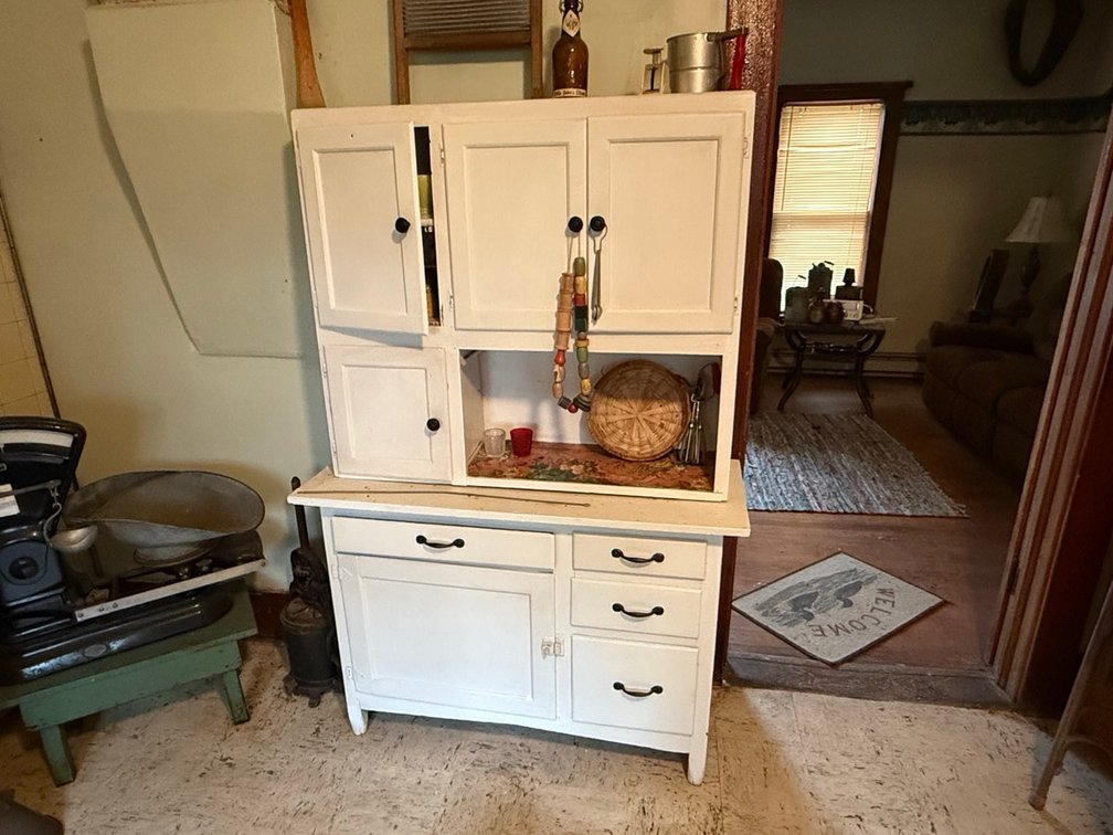 Image for Walz Moving Auction