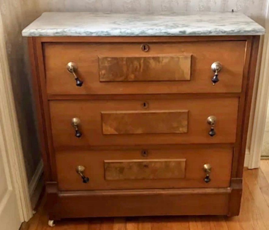 Image for April 18th Live Auction