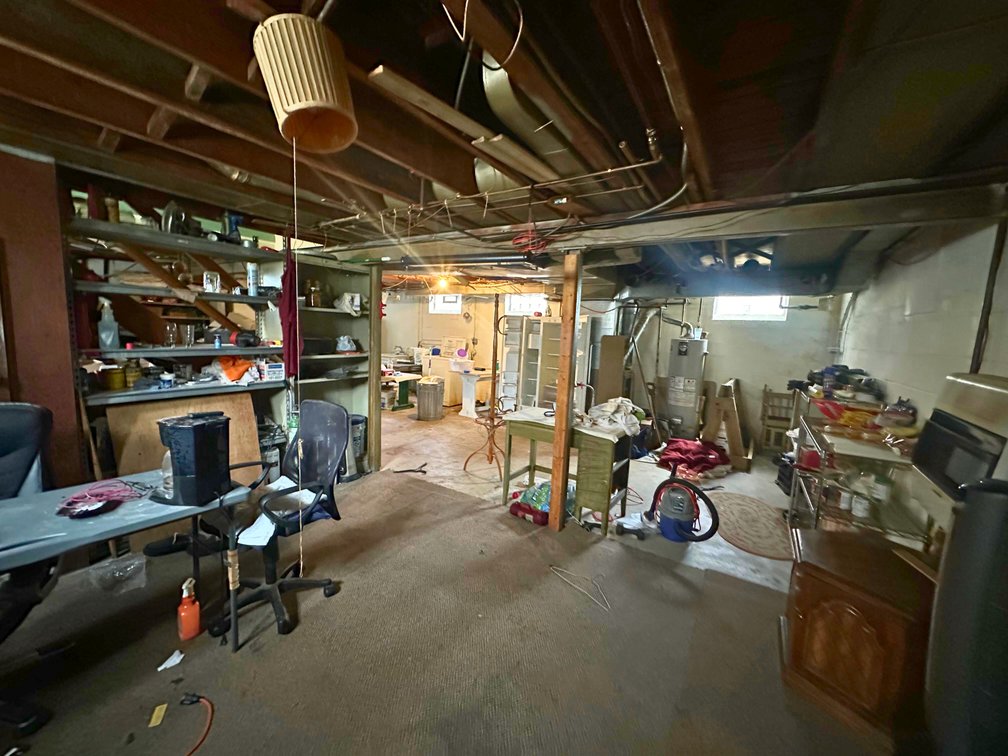 Image for Minimum Bid $100,000 2138 Sherwood Ave. Toledo, OH 43614