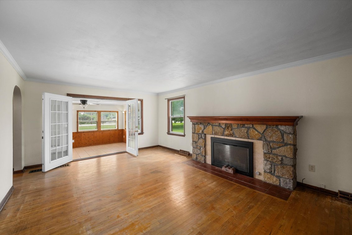 Image for SOLD! Minimum Bid $180,000 Online Auction 7230 Stitt Rd. Waterville, OH
